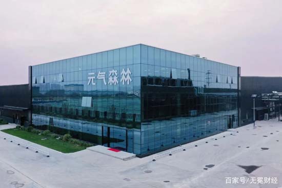 全方面透視元氣森林為首的氣泡水行業(yè)：行業(yè)概況┃市場競爭┃產(chǎn)品創(chuàng)新┃風險預期